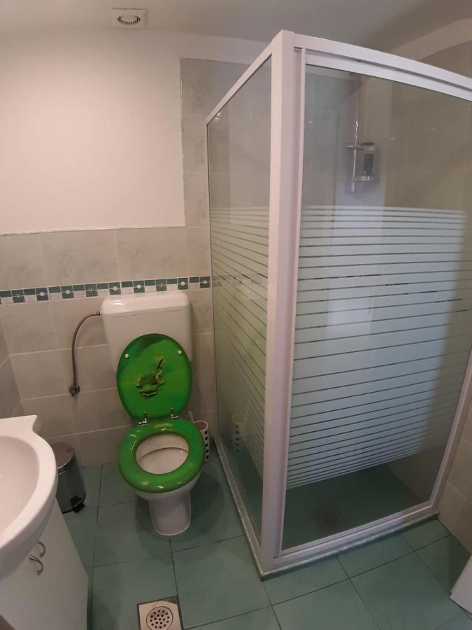 Apartment Tonko Vir Eksteriør bilde