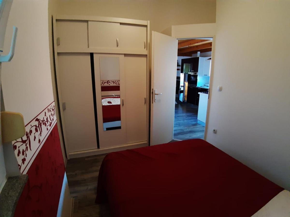 Apartment Tonko Vir Eksteriør bilde